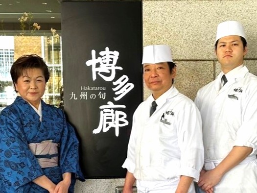 年1回の定期査定だけでなく、活躍に応じた随時昇給・昇格の可能性もあり。入社半年で料理長も目指せます。