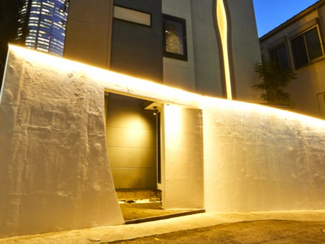 結果だけではなく過程も考慮した評価制度があり、年間200名以上が昇格・昇給しています!