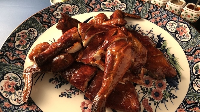 スタッフとのコミュニケーションを大切にしながら業務に取り組んでください