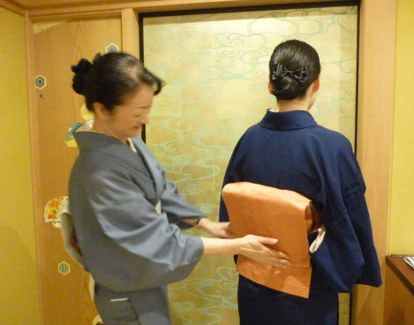 おもてなしの温かさが息づく人形町今半で、新しい仲間を募集します