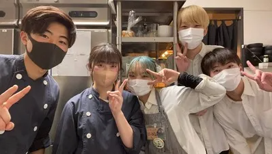 年齢や社歴は関係なし!チームで店をつくる仲間たちと共にキャリアアップしませんか?