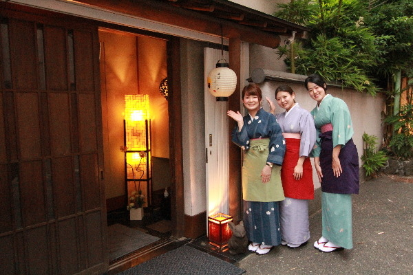 平均勤続3年以上。才能を尊敬し合える仲間と、日本一楽しい会社を目指しています。