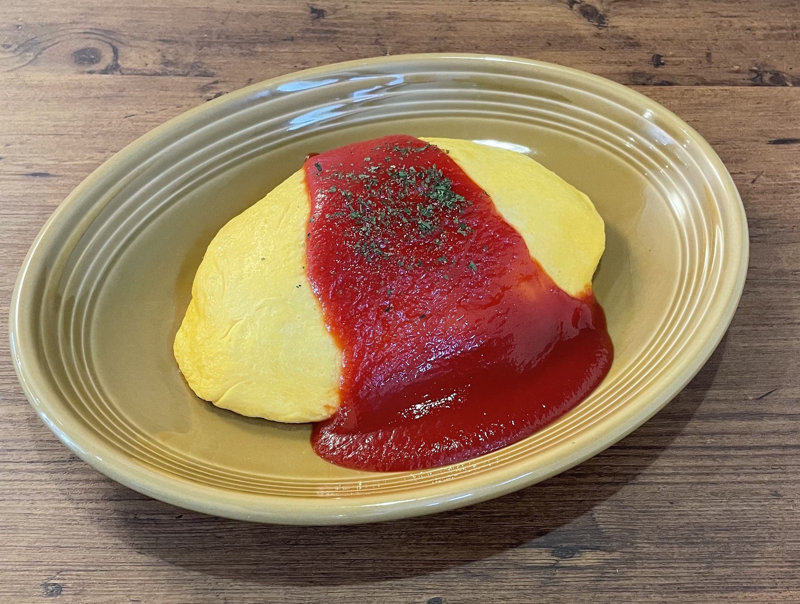 手作りで鍋を振り、たまごを巻く。技術が身につく“きちんとした調理”。