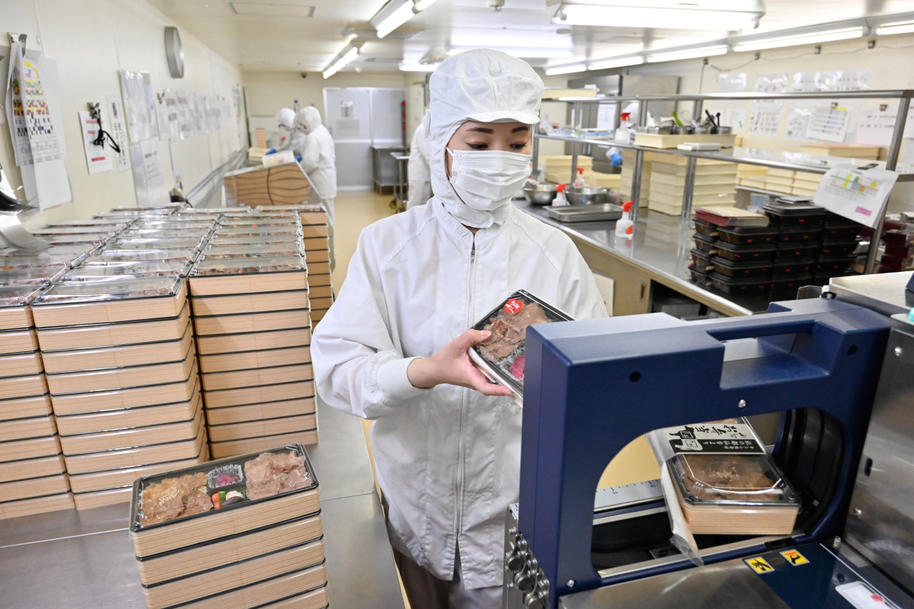 弁当製造経験や、飲食経験は不問。調理に黙々と集中できる環境です。