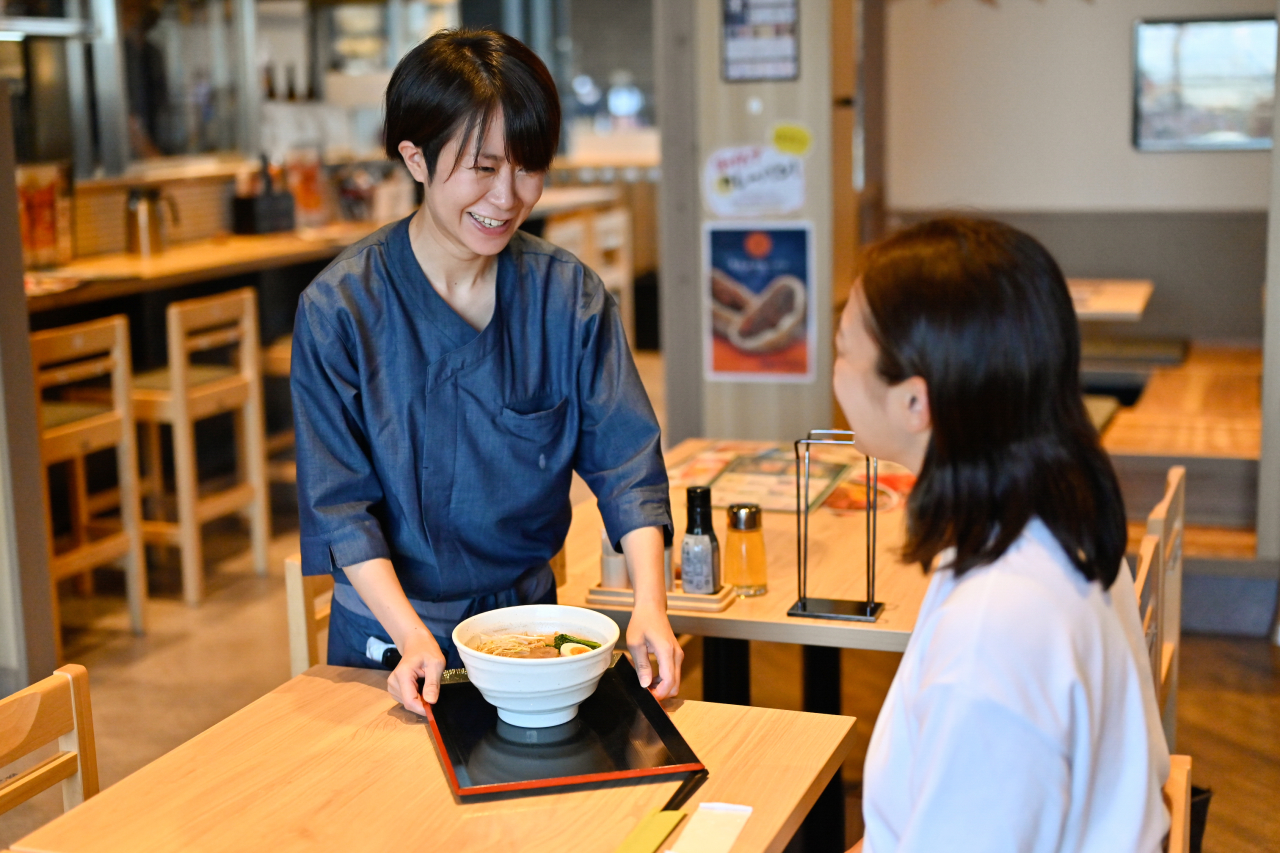 チェーン店のようにかっちりとしたマニュアルはなし！個人の良さや強みを最大限に発揮してください。