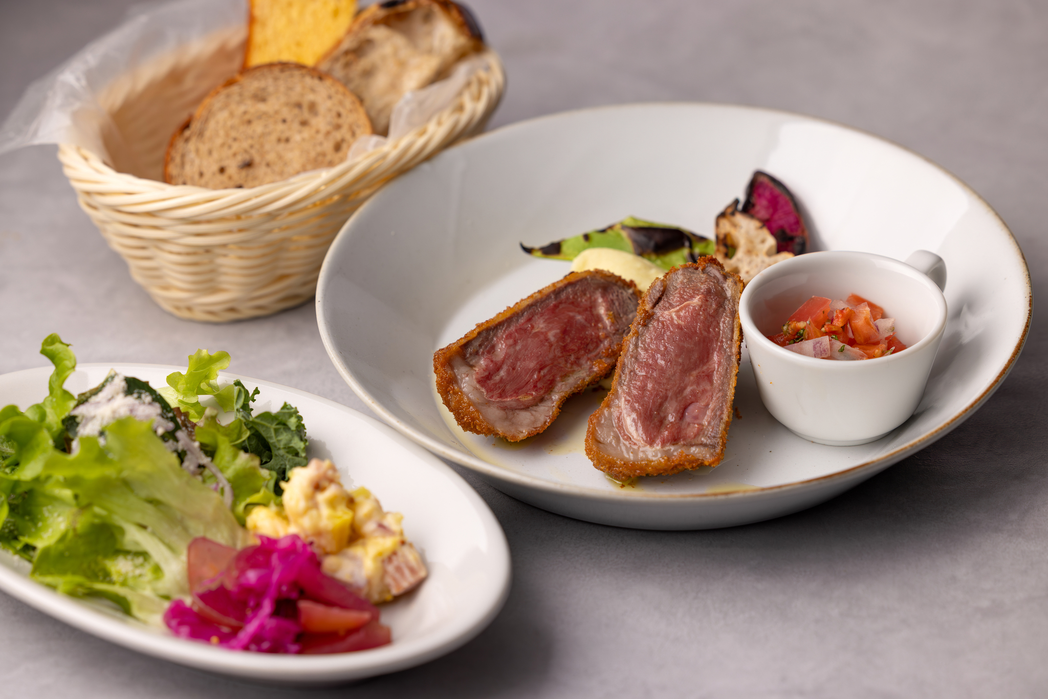 料理やお酒に関する講習も用意。一人ひとりの興味に応じて学べる環境もこれまで以上に整えていきます。