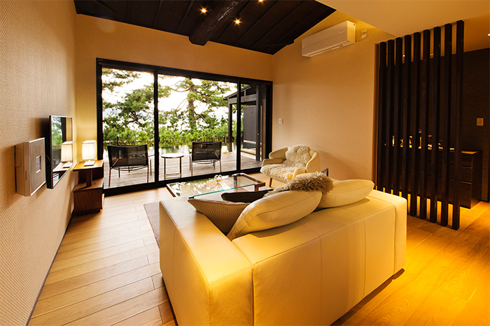 リゾートから別荘まで多角事業でさらなる成長をめざす株式会社にしがきの一員として活躍を◎