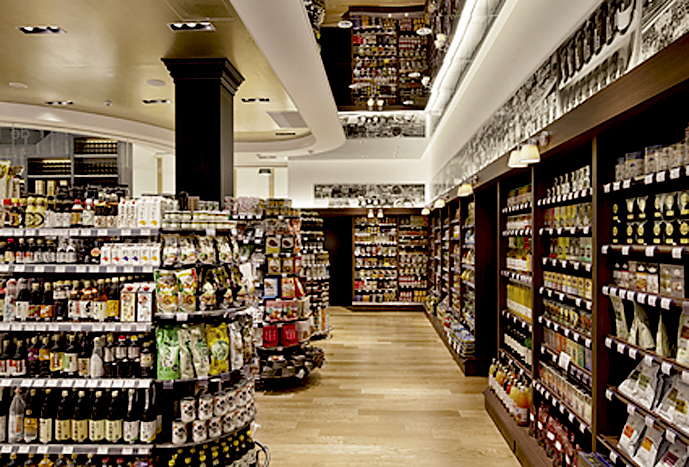 今後も新店計画があり店長・マネージャーへのキャリアアップも目指せます！
