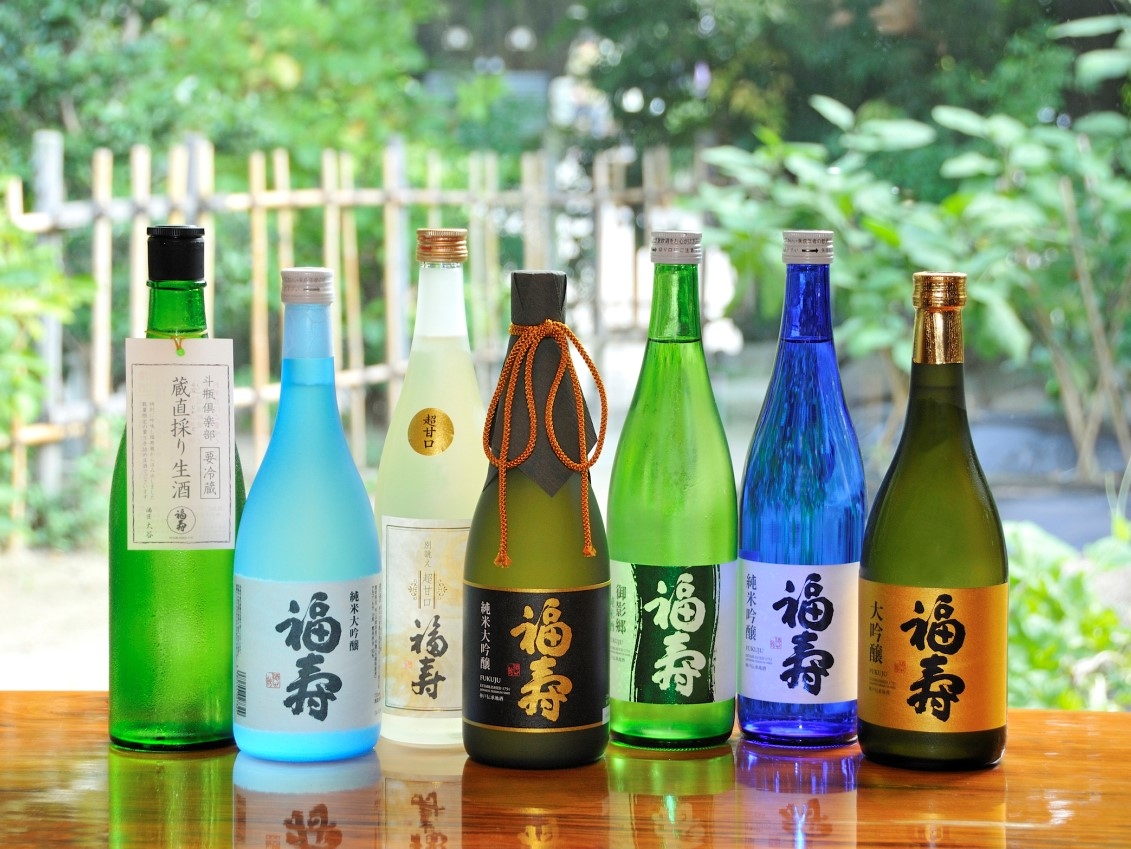 日本酒に合う料理が学べます。専門性の高いお酒に関する資格の取得支援もあり!