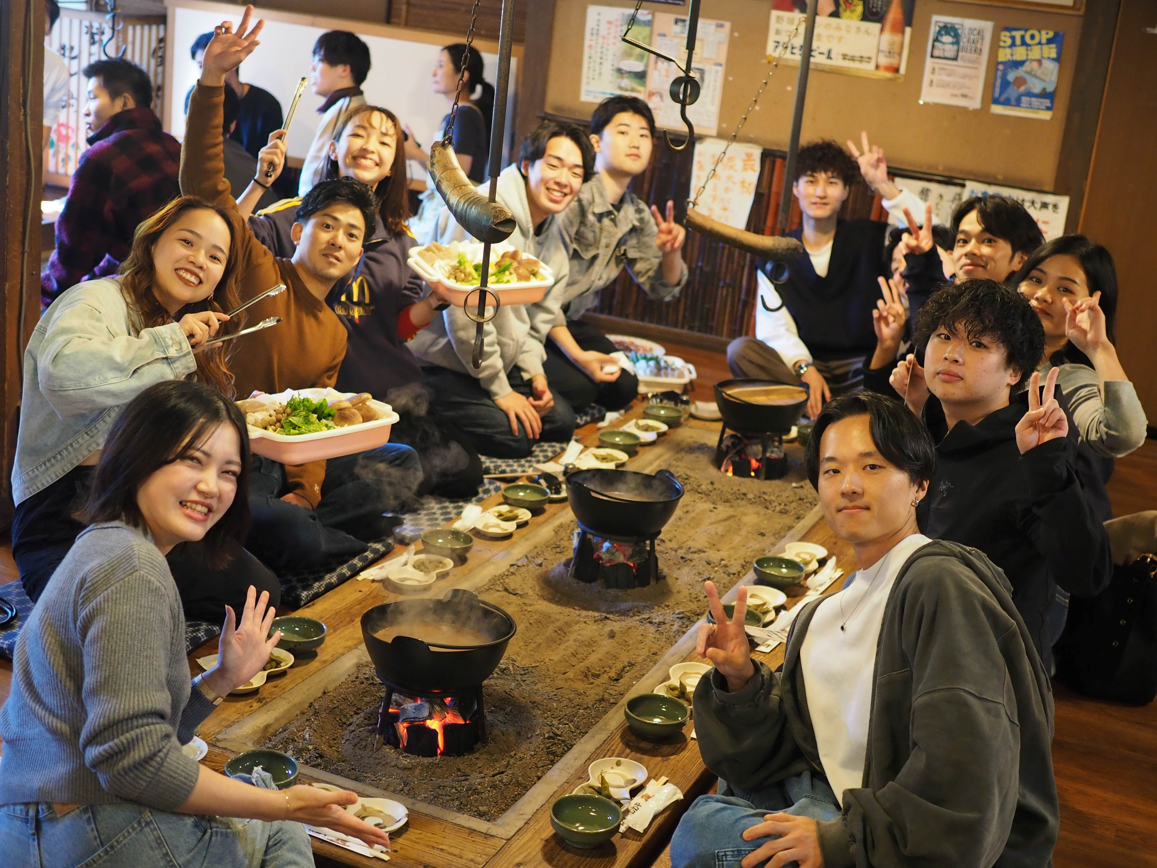 プライベートでも仲が良く、切磋琢磨しながら成長していける、あたたかい職場です。