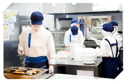 大手給食会社でワークライフバランスを実現《月9日～11日休み／年間休日115日》