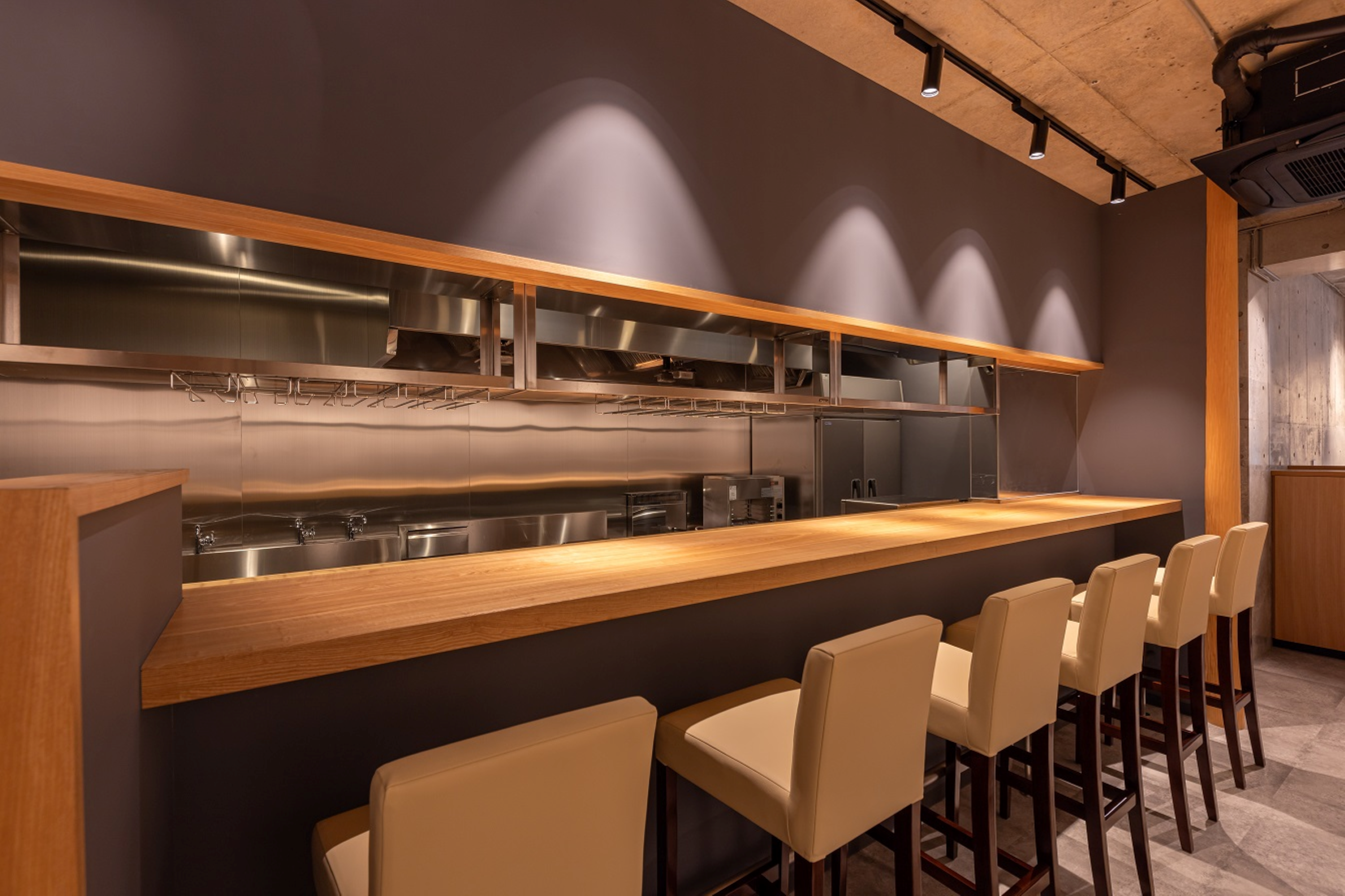 年内オープンする和食処にて、料理長候補を募集します。