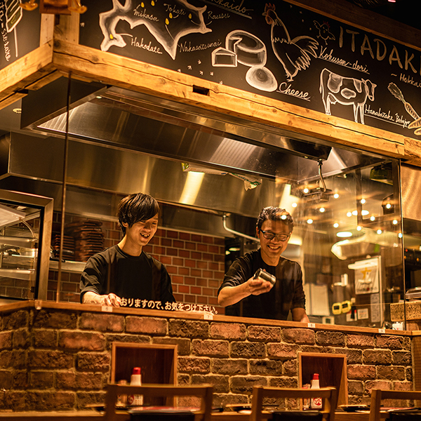 北海道の美味しさをぎゅっと詰め込んだ“地域密着型の焼鳥ブランド”で、店長候補募集！