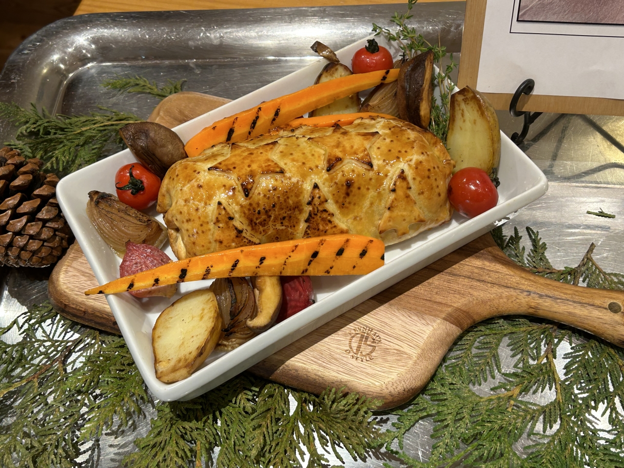 毎朝届く旬の野菜で、彩りも味も“本物”を提供しています。