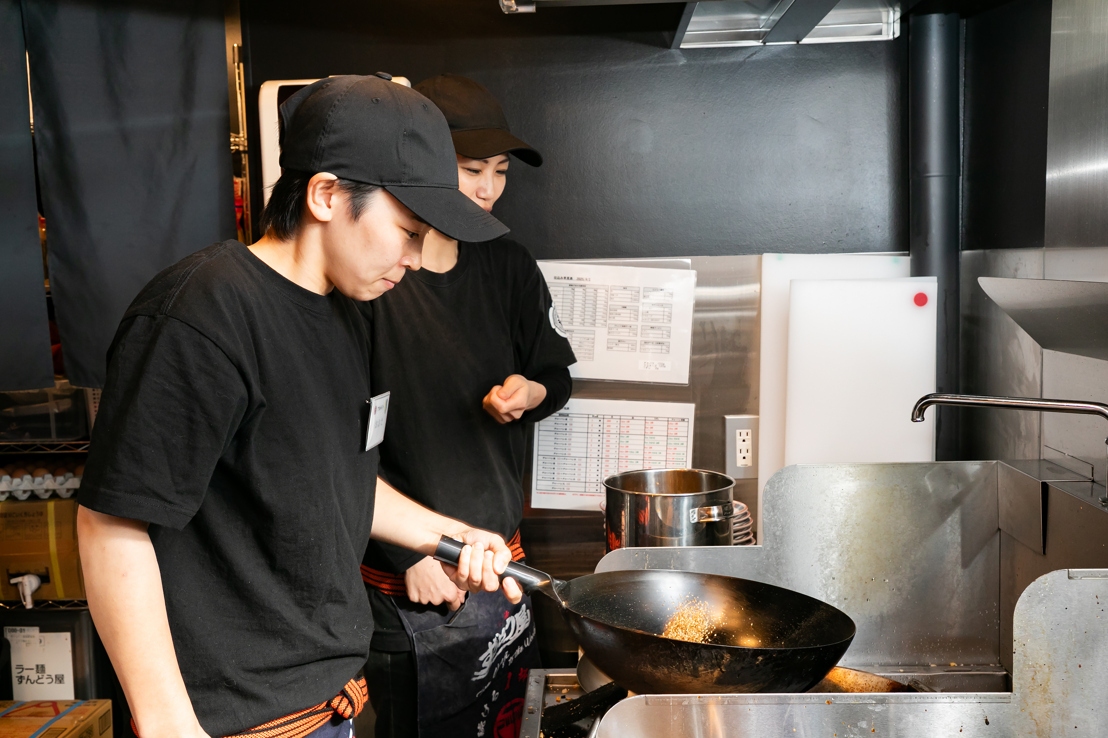 現場が主役。人が育つ。 チームで本気、だから強い。