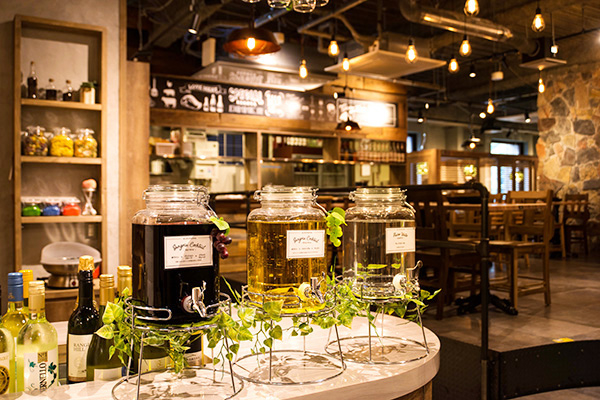 また来たいと思ってもらえる瞬間をつくる仕事です!