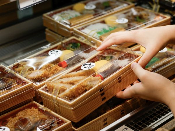 「いってらっしゃい!」に添える、真心込めたお弁当。