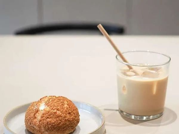 人と緑に囲まれ、お客様の笑顔を創る。そんなカフェで働きませんか?