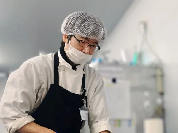 人気ブランドの「味」を創る!セントラルキッチン調理スタッフ募集
