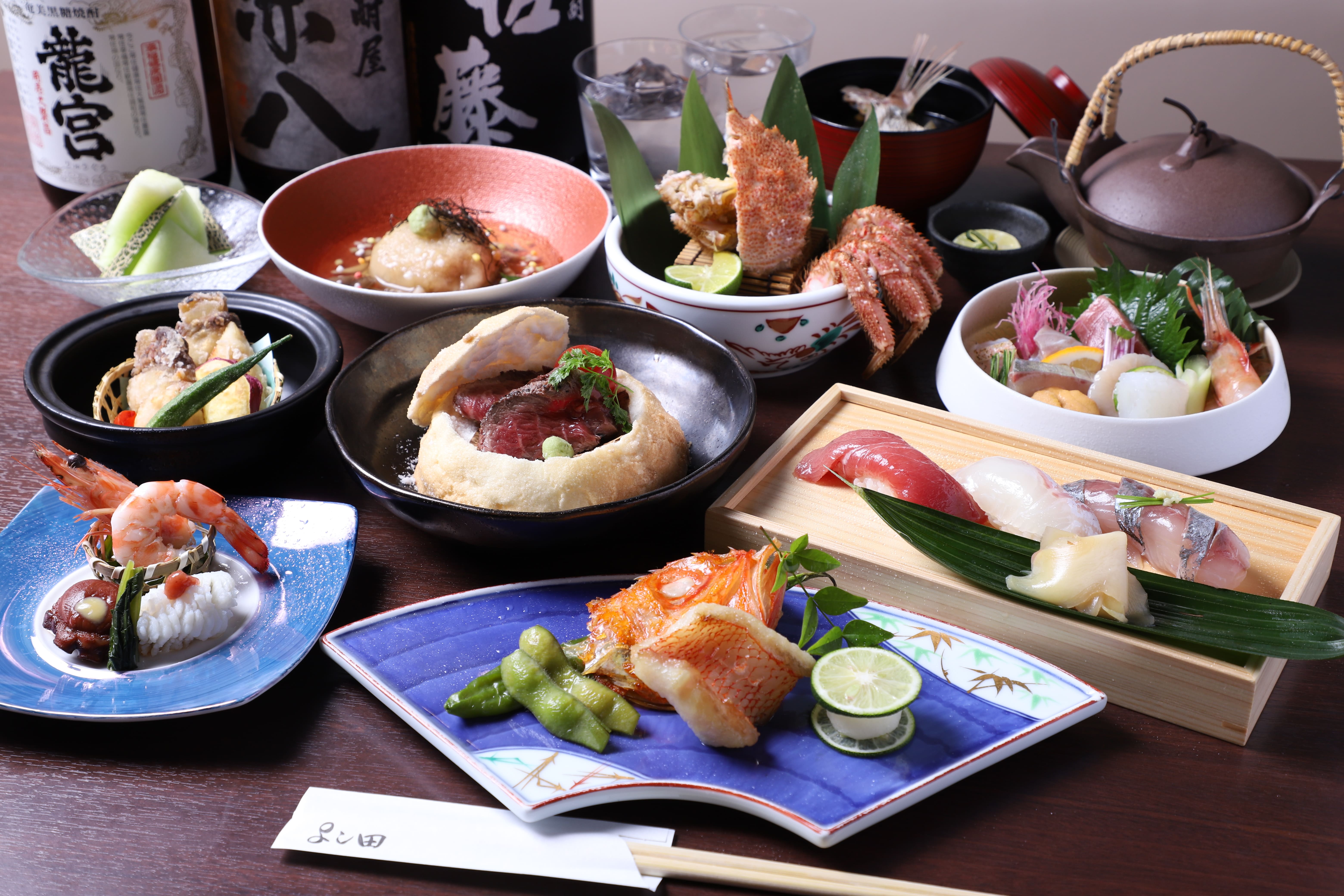 旬の鮮魚や野菜を活かした料理を提供する、北浜駅近くの和食店です。