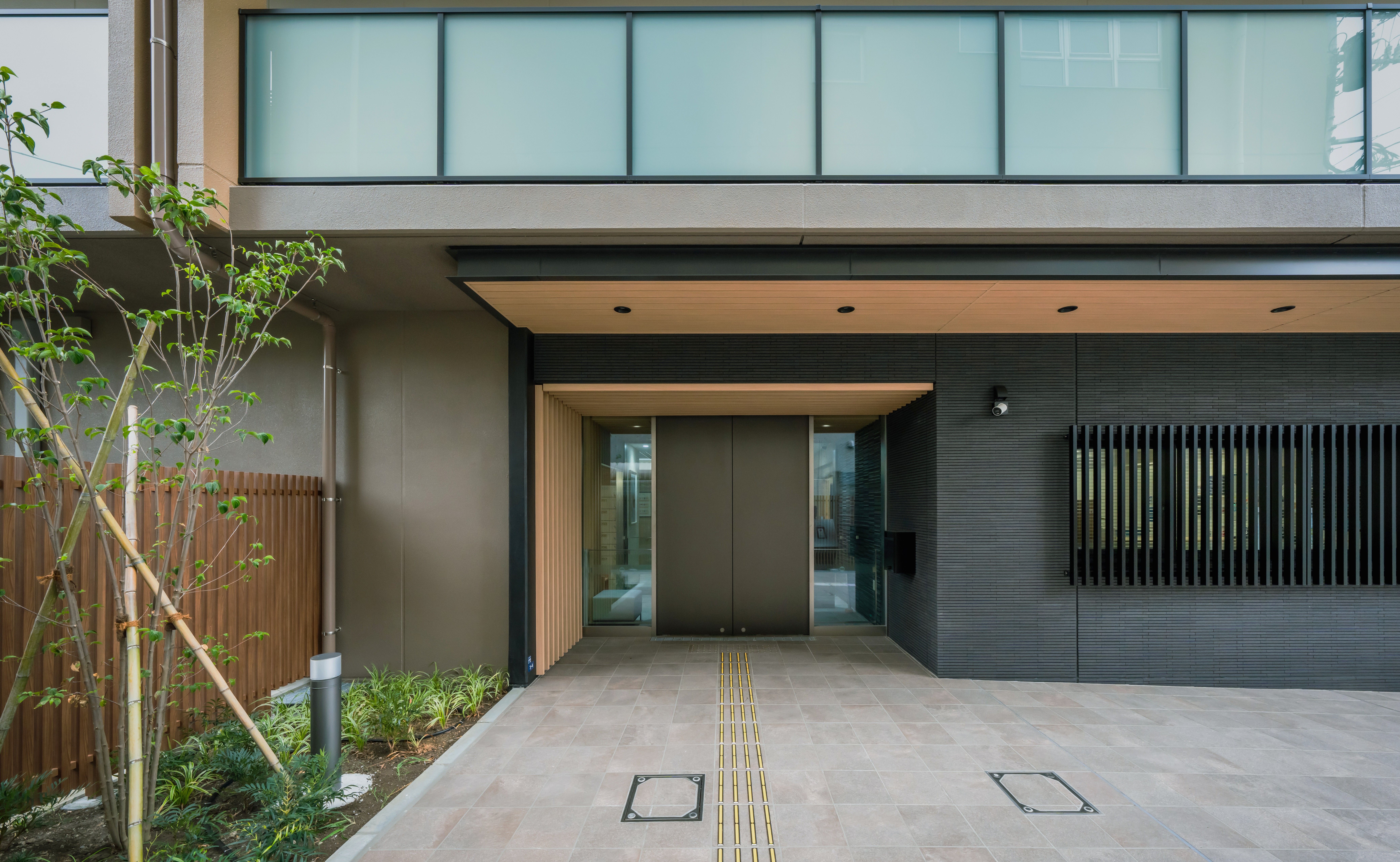 東証プライム上場企業でスタッフ募集