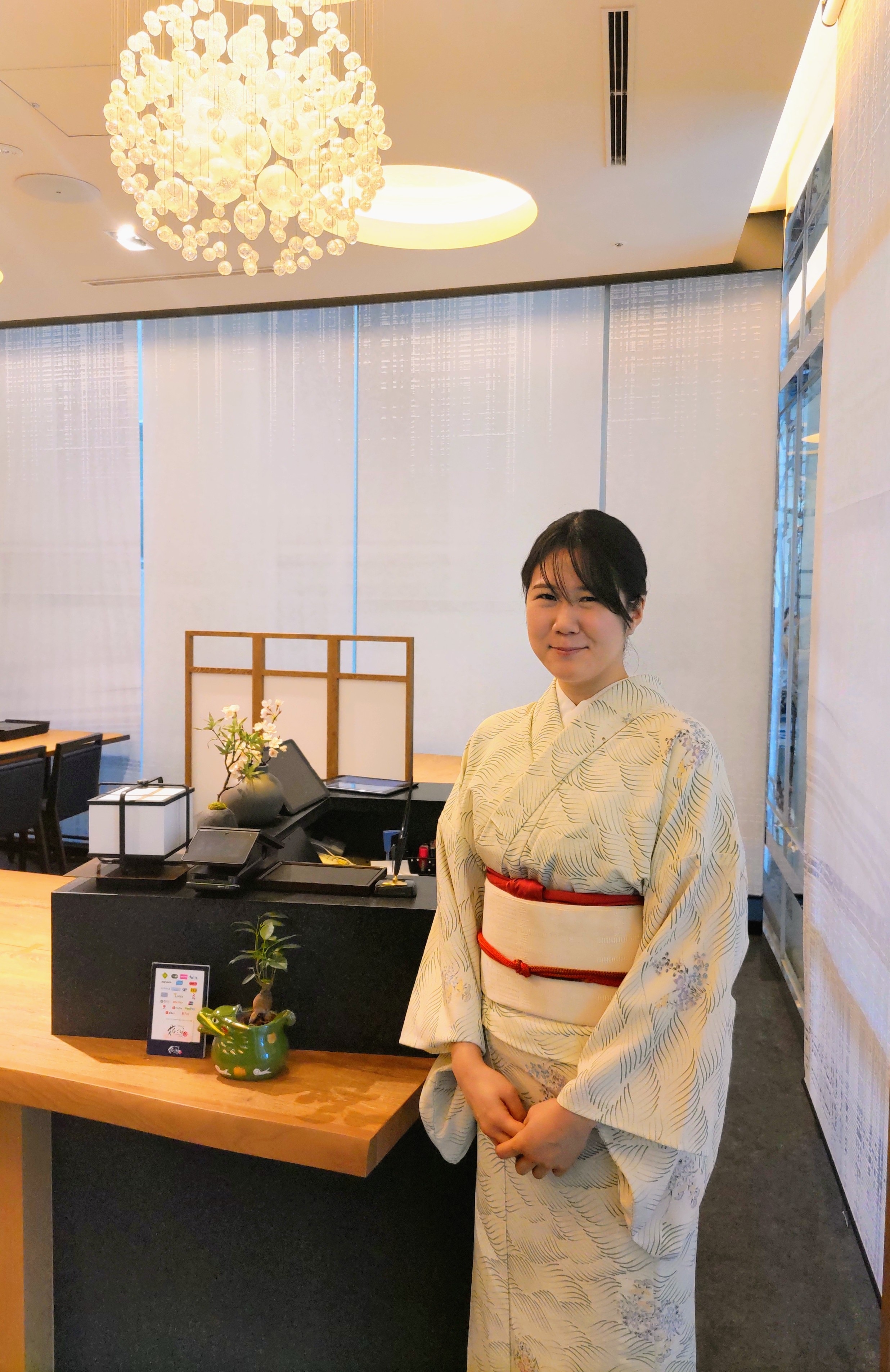 『花ごよみ東京』と『RESTAURANT 1899 OCHANOMIZU』でホールスタッフを募集!