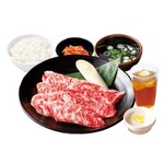スタッフとのコミュニケーションを大切にしながら業務に取り組んでください