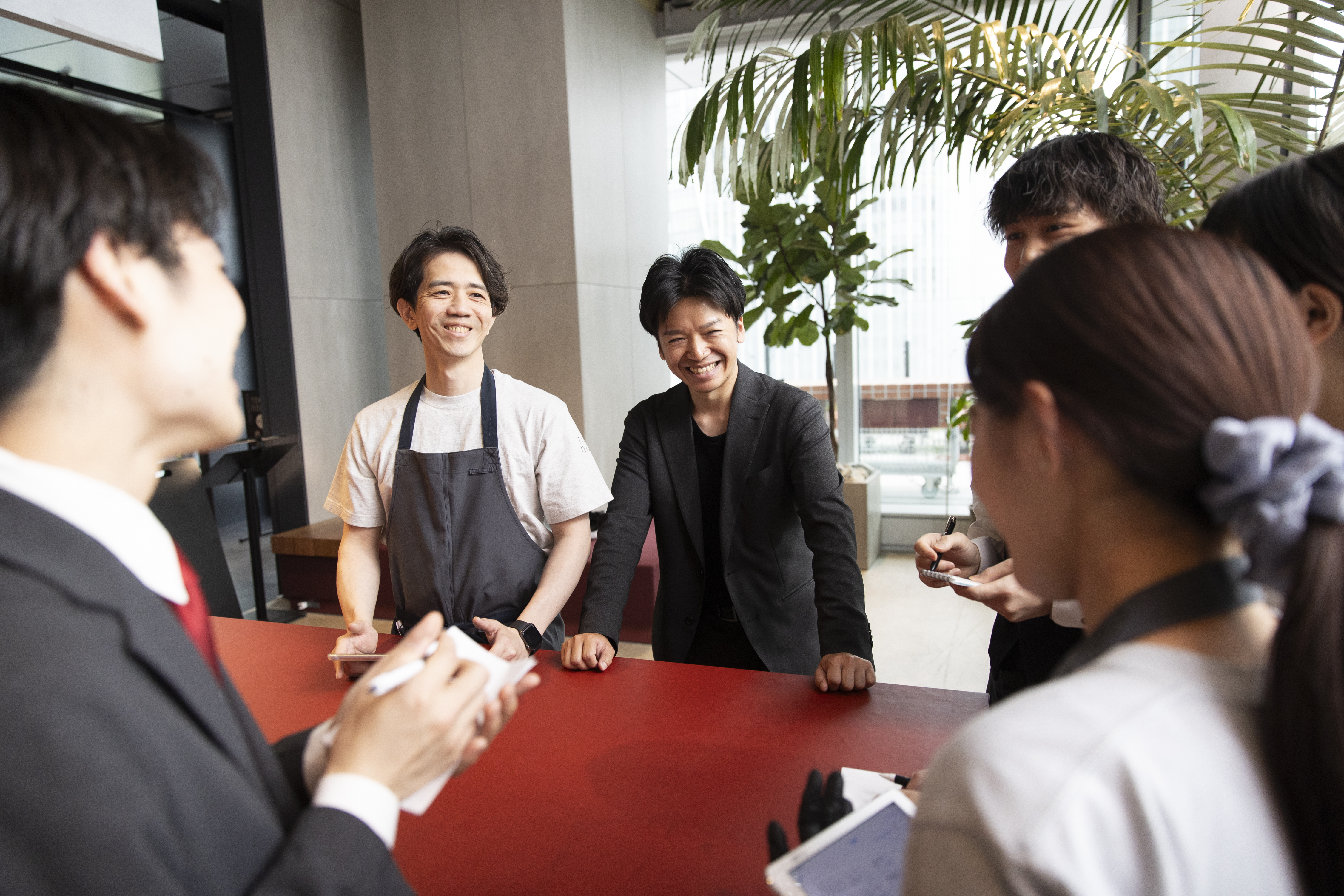 クリエイティブなチャレンジを続ける成長企業で大きな飛躍を!さまざまなスキルが伸ばせる刺激的な職場です