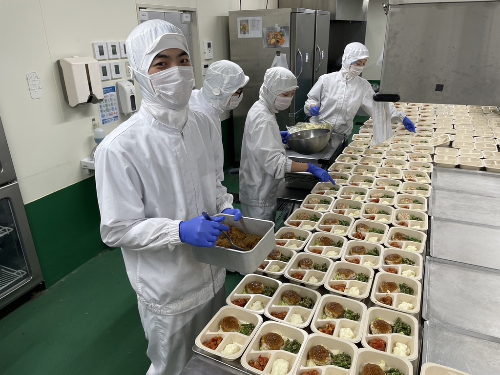 仕込みから盛付けまで、料理と向き合える職場です