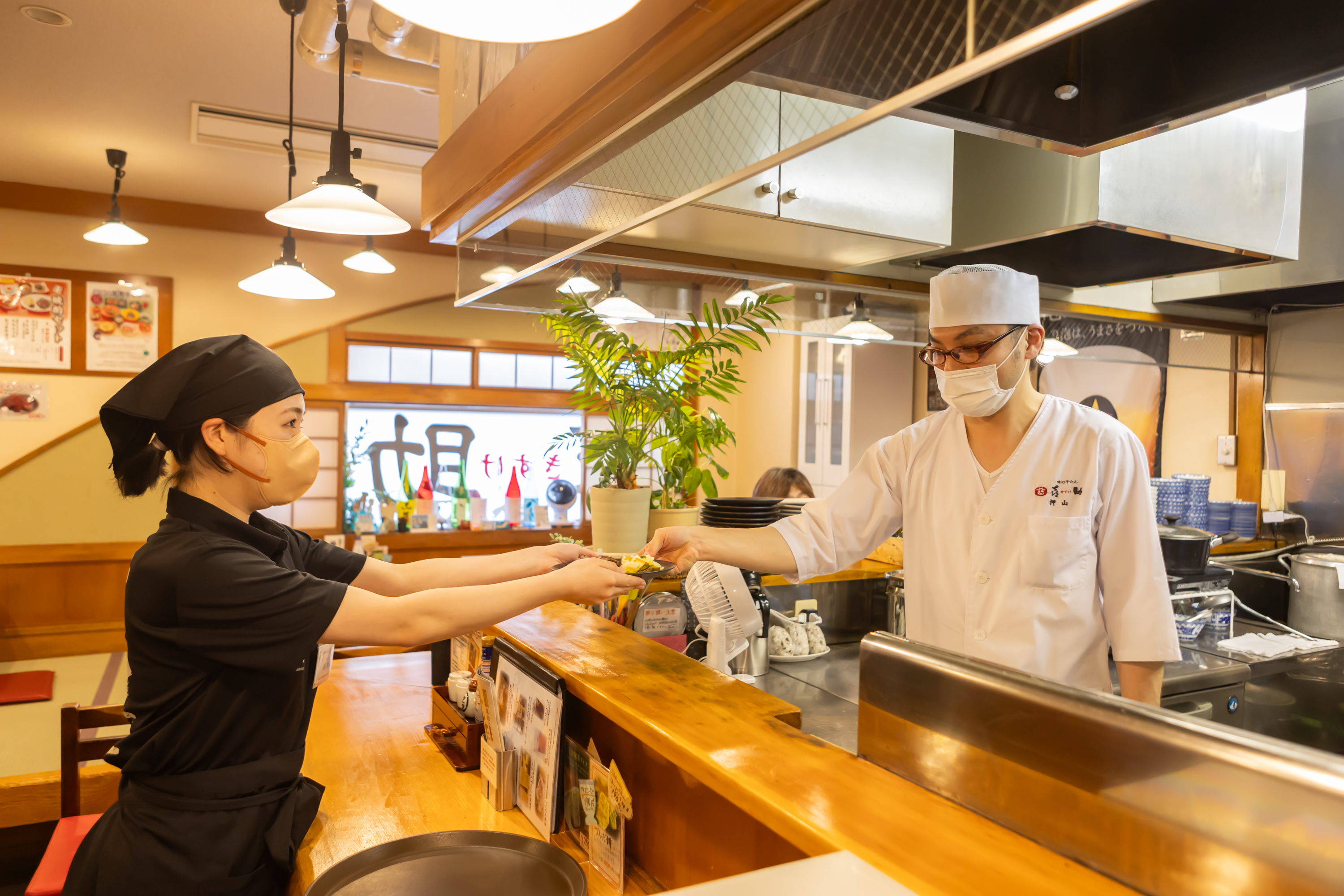 経験や年齢にとらわれず、誠実な人柄を重視した採用。経験や技術を活かすチャンスが多数あります。