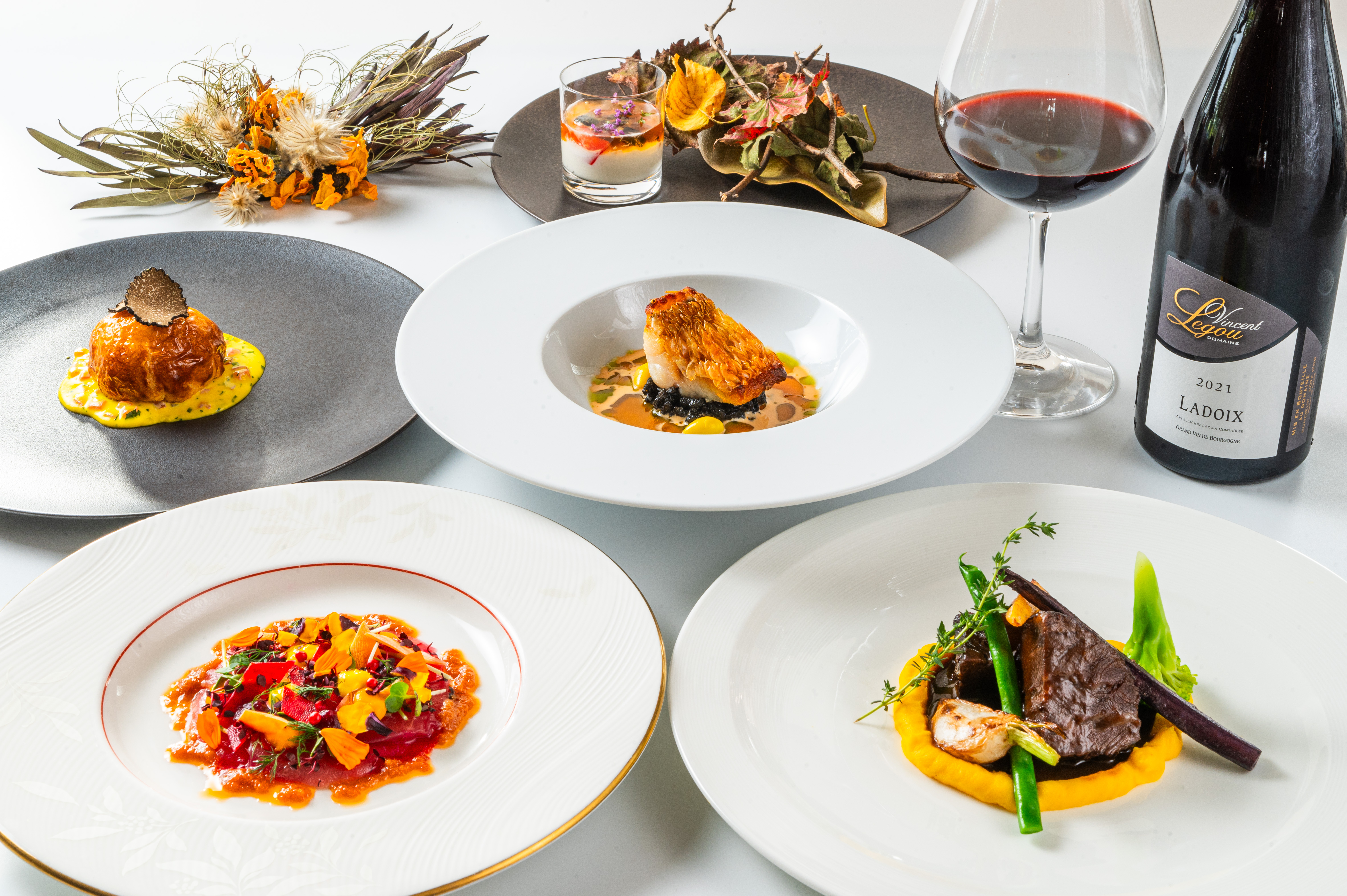 1日13組限定のため、1組1組のお客様に丁寧に調理ができる環境です。