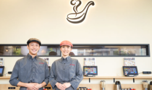 まずはじっくりと店長を目指し、その先も職能資格によってステップアップしていくことが可能