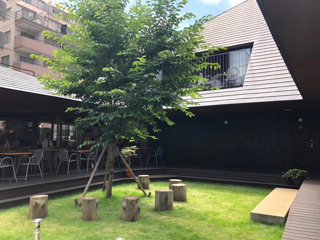 業績賞与年2回あり。月毎の売上インセンティブ(月3~4万円支給実績あり)もあり!