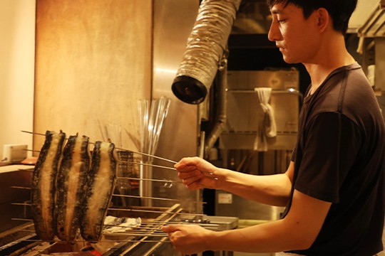 料理の楽しさも、チームで働く面白さも味わえる職場。将来は料理長や店長、独立もめざせます