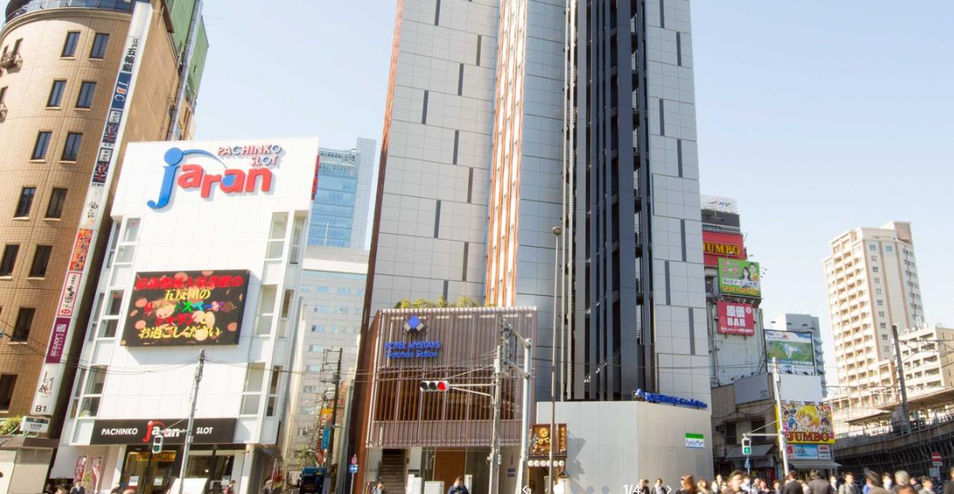 JR五反田駅前に立地。海外からのゲストも多く、ビジネスからレジャーまで幅広くご利用いただいています。