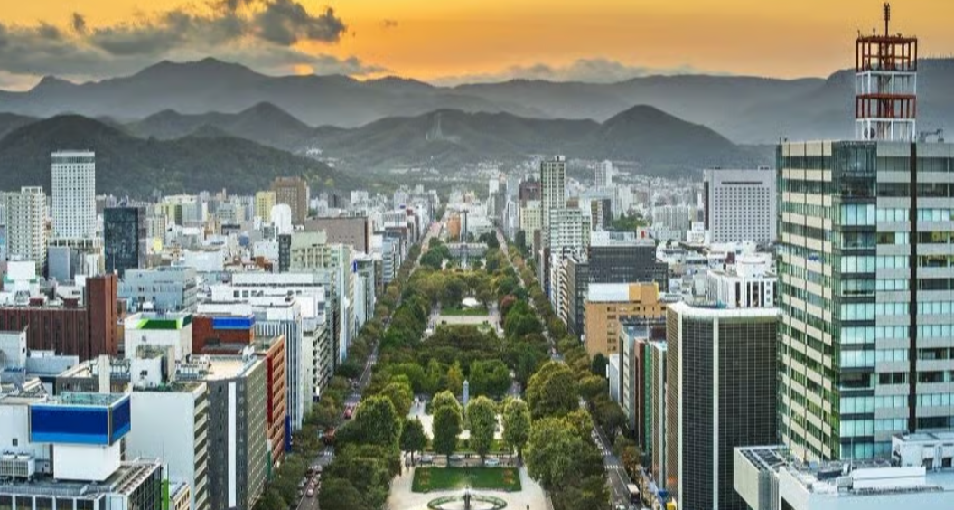 すすきのの中心街にも近い、にぎやかなエリアにあります。