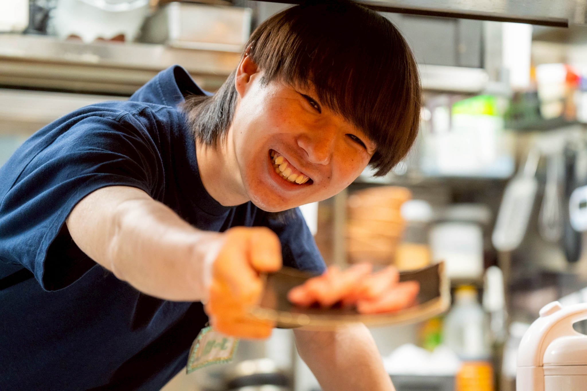 スタッフとのコミュニケーションを大切にしながら業務に取り組んでください