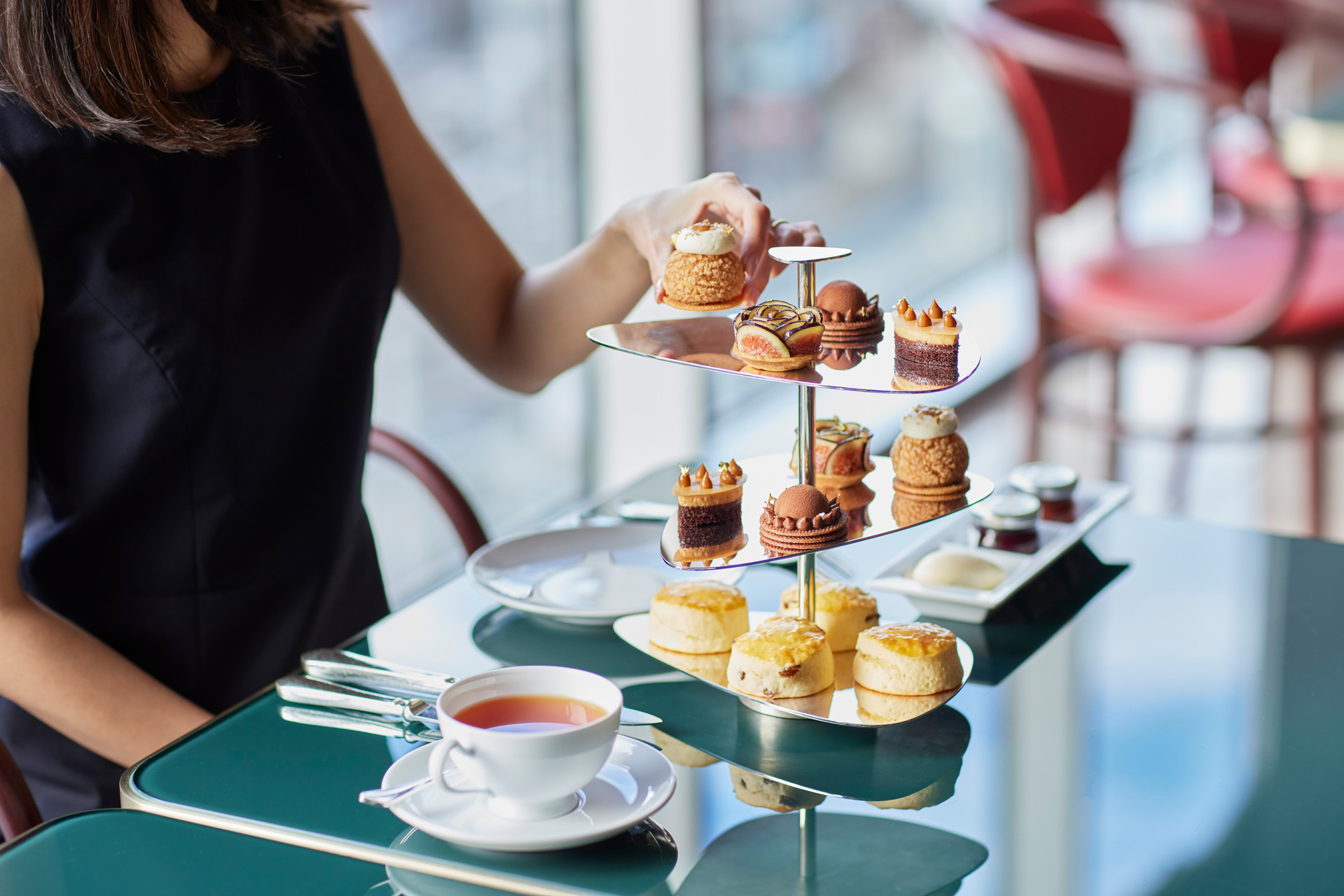 語学力や国際的な視点を活かしてステップアップできる職場。