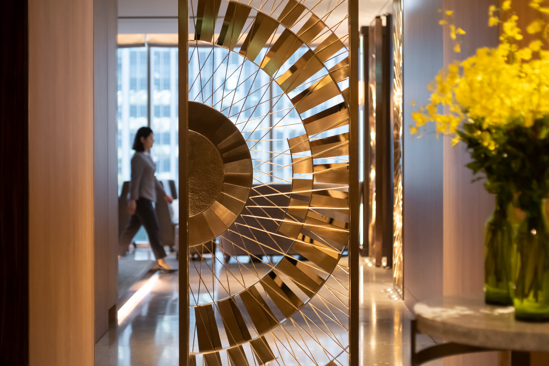 丸の内の眺望とともに楽しむ上質なダイニング体験。