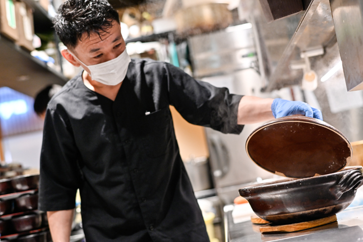 例えば、ごはんは土鍋でふっくら＆ツヤツヤに炊き上げ♪旬の食材を取り入れた季節限定メニューもご用意。