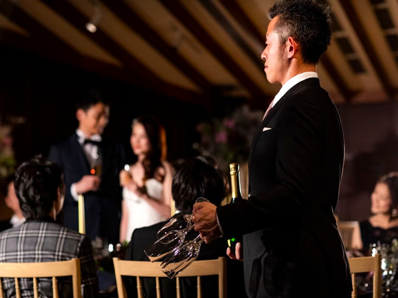 昭和18年創業「八芳園」が運営。家族・住宅手当など福利厚生も充実。