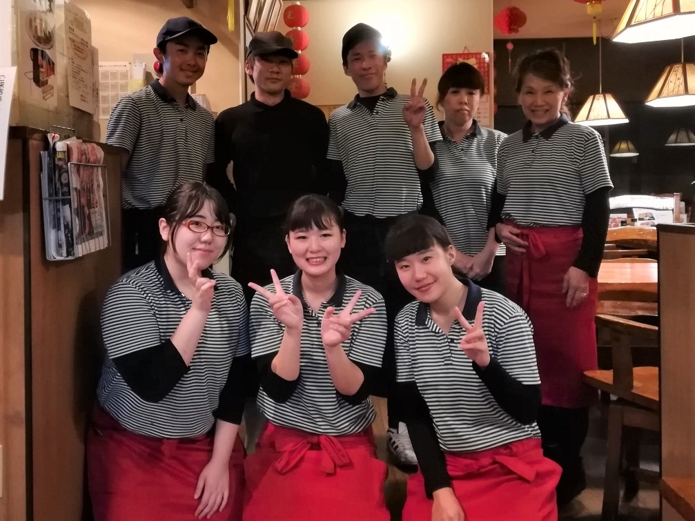 1日のピークに関わらず、たくさんのお客様にご来店いただく人気の中華料理店