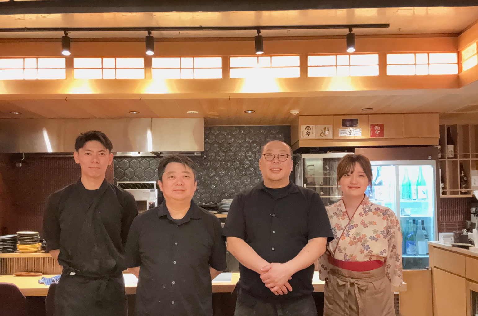 『小料理 華やぎ』にて調理スタッフを募集しています。