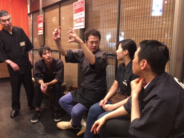 新年会・忘年会や、ボウリング大会などの社内レクリエーションが充実。居心地よく働きやすい環境ですよ。