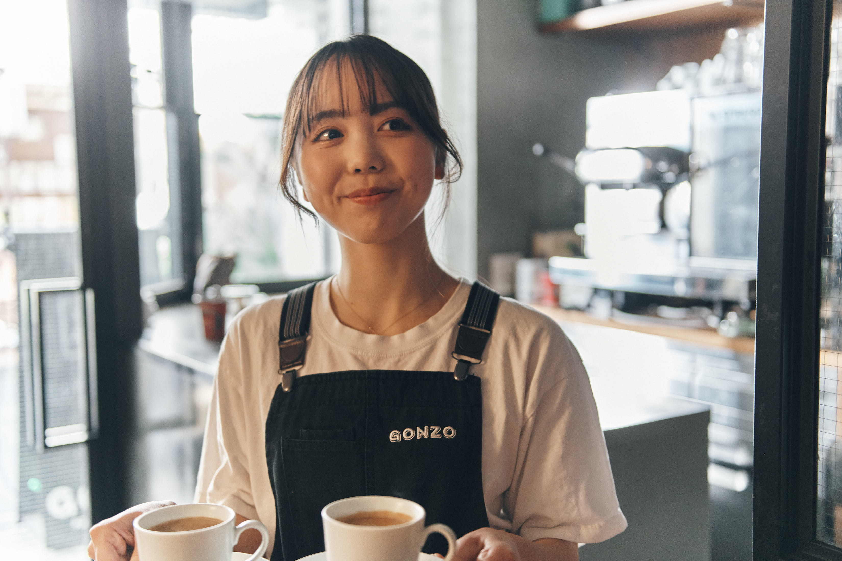 スタッフとのコミュニケーションを大切にしながら業務に取り組んでください