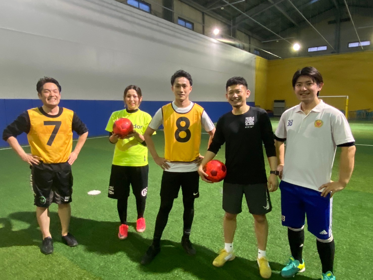 20代スタッフが活躍中。社員旅行やBBQ、誕生日会などの社内イベントが多数あり、スタッフ仲は◎です