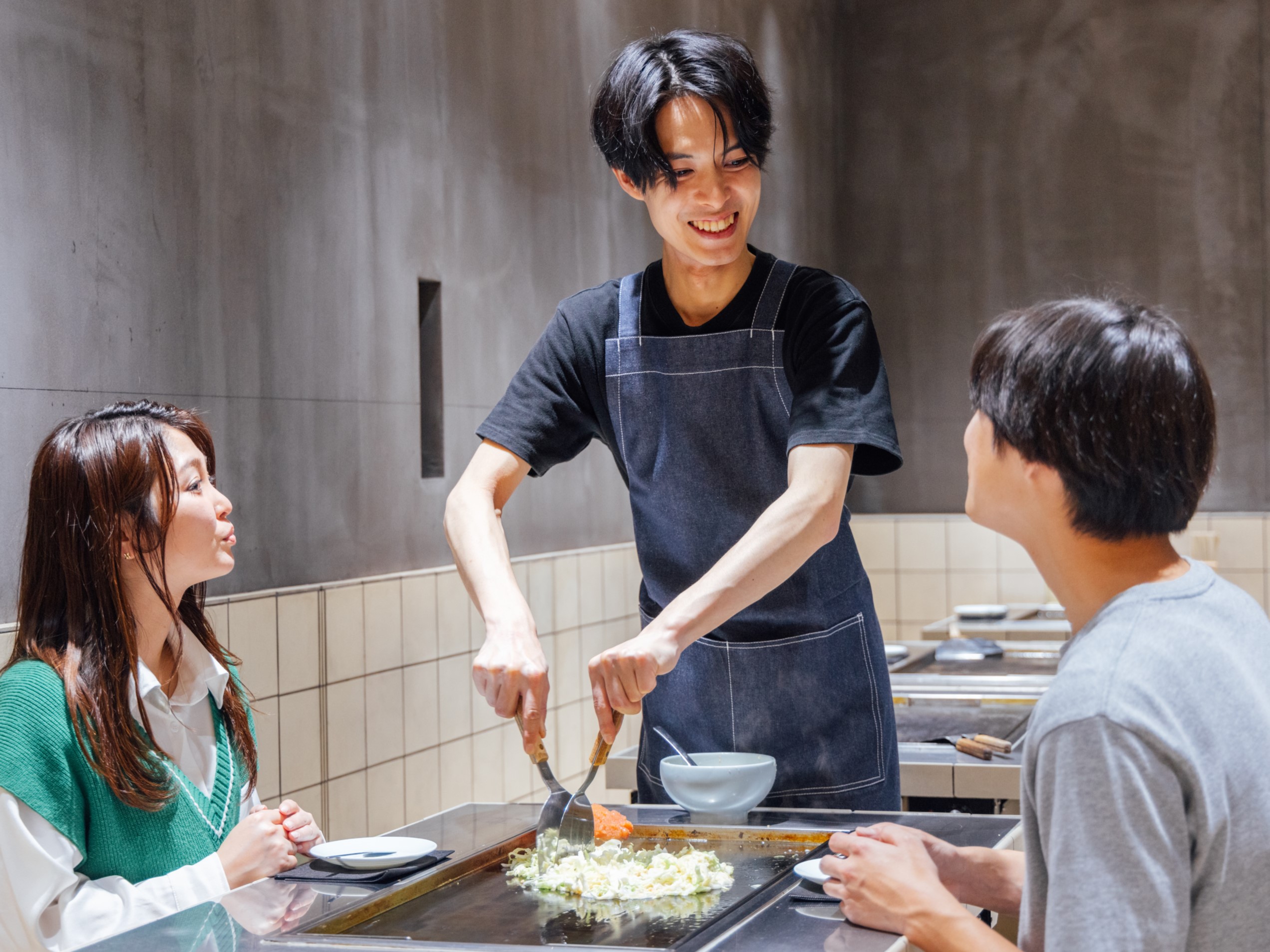 しっかり休めるからこそ、仕事もがんばれると考えています。だから、完全週休2日制を導入。