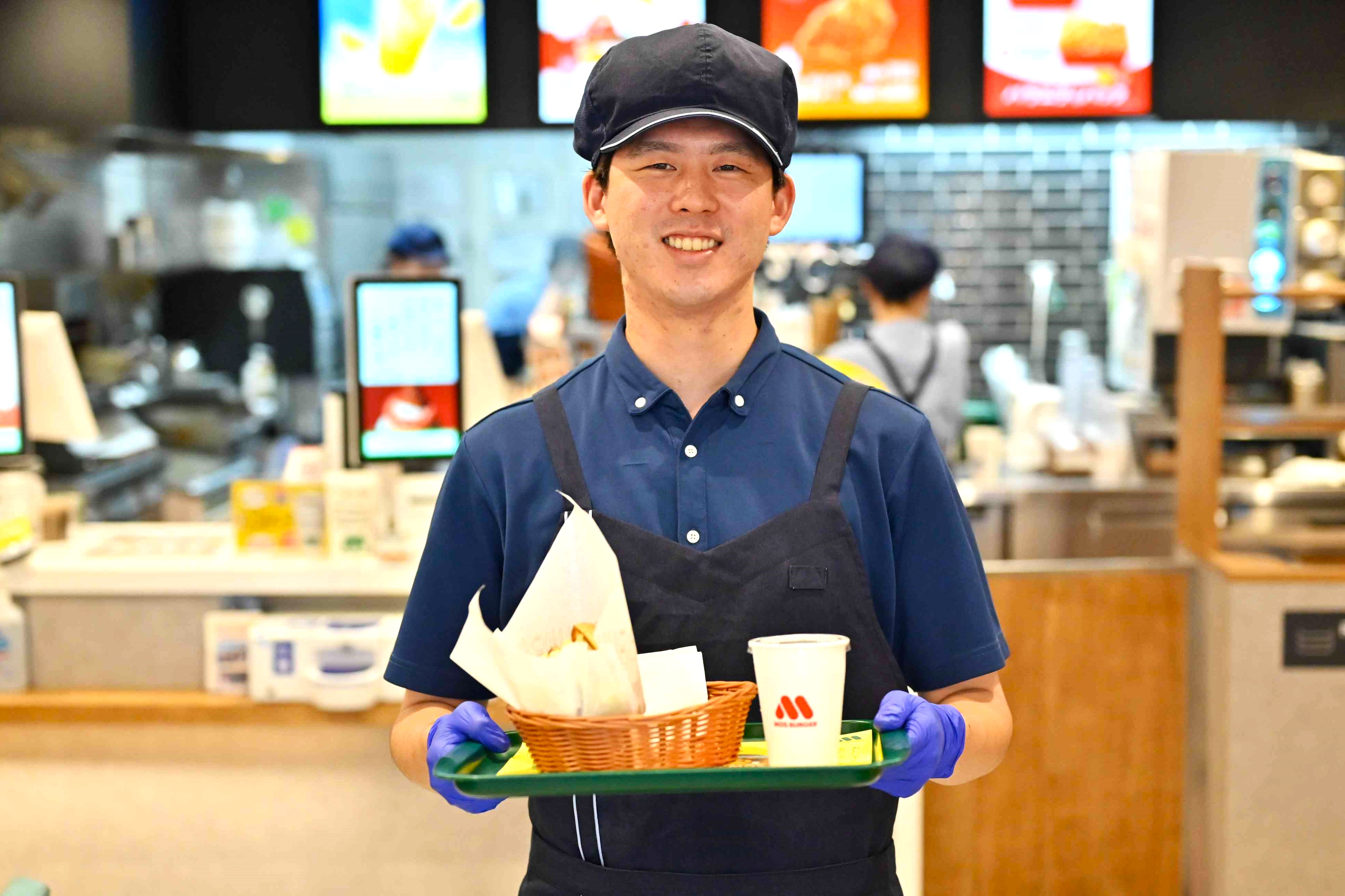 きれいな環境を保つようにしている店内だから、気持ちよく、そして楽しく働けます！