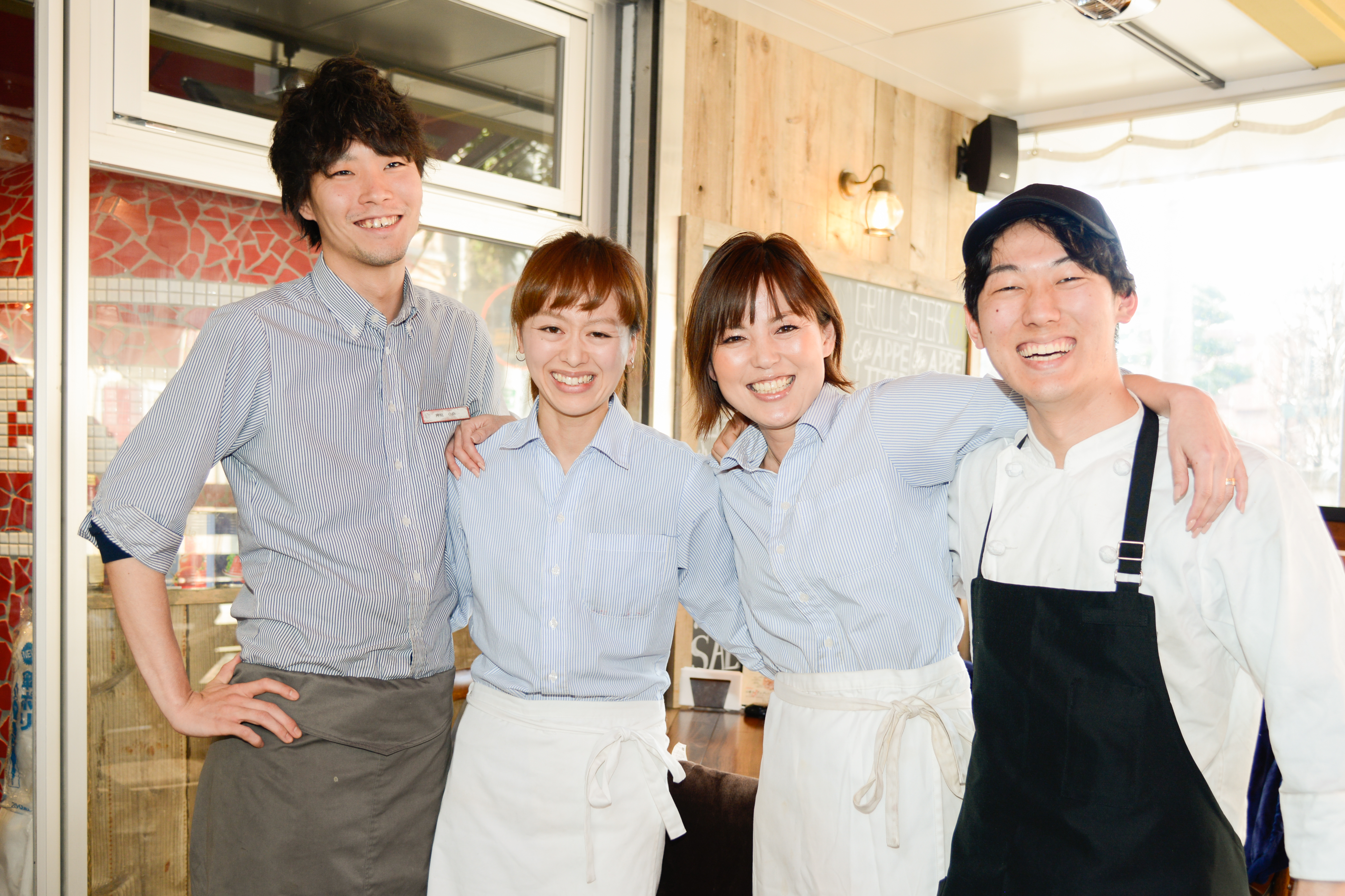 禁煙手当や子供手当、資格取得支援など、社員想いのユニークな制度も充実しています。