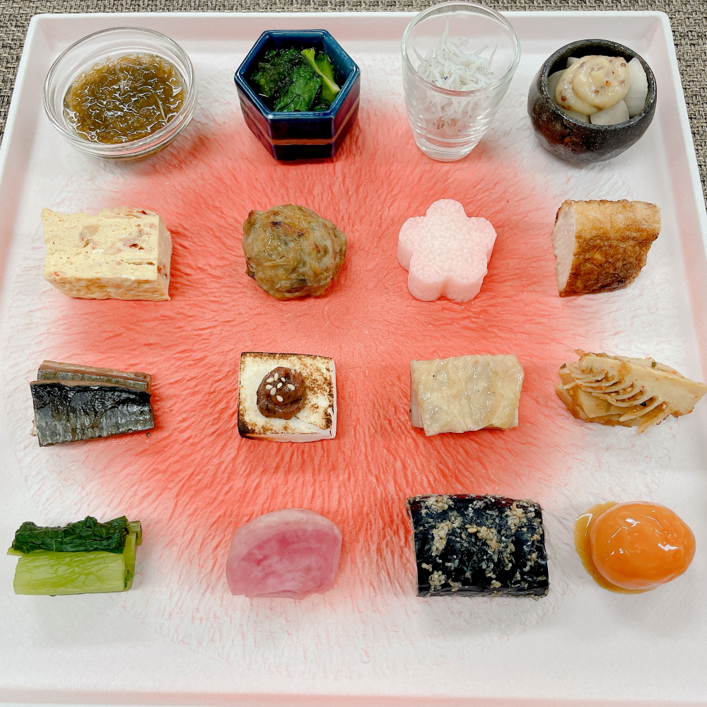 四季折々の食材を使った料理でお客様をおもてなししています。